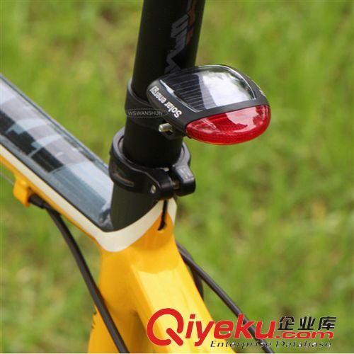 自行车太阳能尾灯 自行车尾灯/自行车 配件/灯 山地车装备