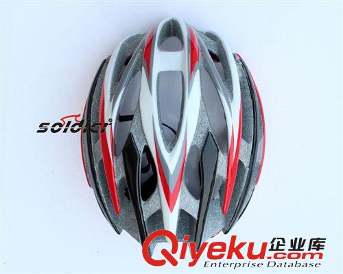 山地自行车骑行头盔　自行车头盔 自行车装备//s45-45头盔
