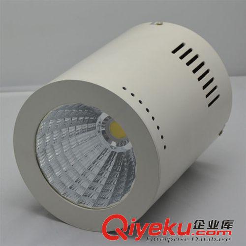 LED COB筒灯 led明装筒灯 过认证电源 COB光源 8寸 60W LED明装筒灯