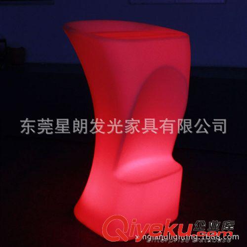 酒吧KTV用品 LED白色塑料高脚吧椅吧凳组合 定制七彩发光户外高脚凳吧台凳吧椅