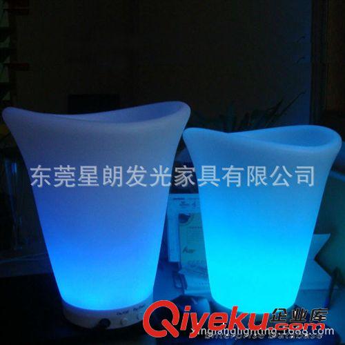 酒吧KTV用品 LED发光两角冰桶 发光冰酒桶 发光洋酒桶 发光啤酒桶 元宝冰桶