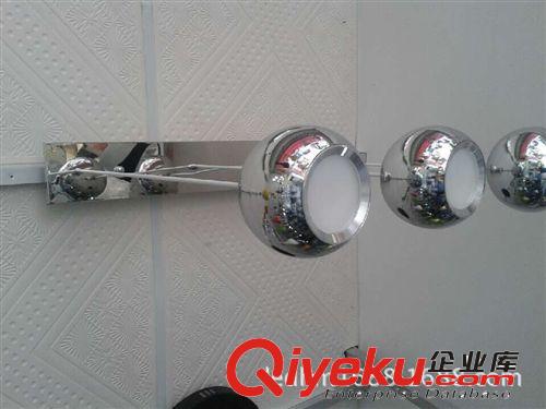 厂家供应优质促销款LED餐吊灯一组3个21瓦精品银色