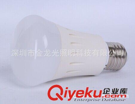 爆款球泡灯A60 显指80 高光效 E27 7W 塑包铝球泡灯，工厂供应