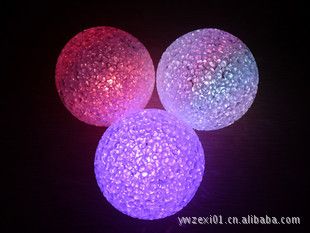 七彩小夜灯 水晶灯特价七彩水晶球/ 七彩米粒球/七彩粒子球（6.5厘米）