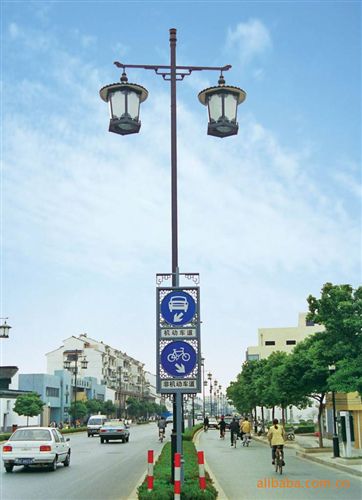 道路灯系列 5-12米路灯杆、热镀锌喷塑路灯杆、质优价廉路灯杆