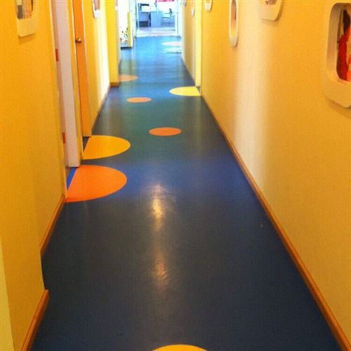 pvc卷材地板 幼儿园pvc塑胶地板 防滑防火环保卡通塑胶地板