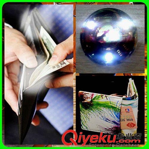 皮革彩绘系列 通过磁铁控制是钱包上面的LED灯闪灯的多功能照明发光钱包