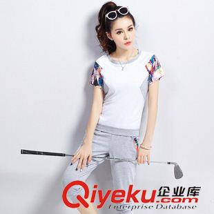 夏款 夏季新款女式高尔夫服装 休闲两件套印花七分裤运动套装网球服