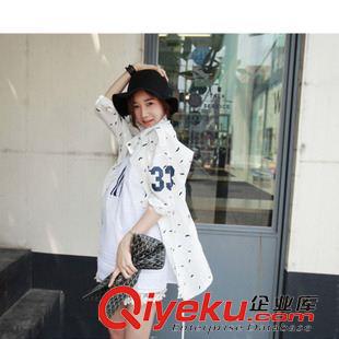 15春新款 2015韩国个性宽松风衣女式厚款长袖白色印花女中长款外套代发