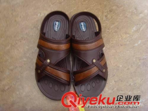 【越南凉鞋】夏季摆地摊热卖产品，男士两用凉拖鞋，复古越南凉鞋