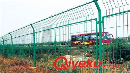 铁丝网护栏 公路护栏 隔离护栏 道路护栏 护栏配件 铁丝网护