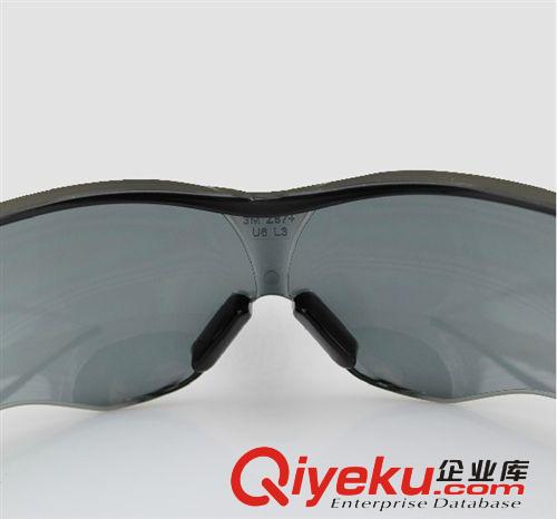 3M 10435 中国款 流线型防护眼镜（灰色镜片 防尘）