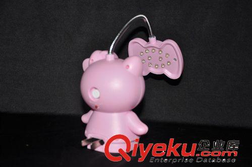 厂家直销12LED Hello Kitty 新奇特可爱小猫咪塑料充电台灯