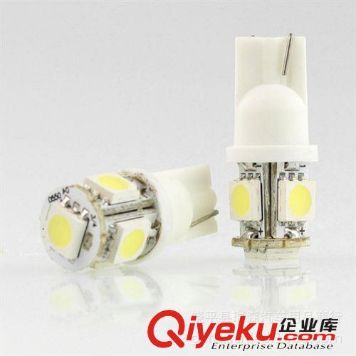 汽车LEDT10 5SMD 5050灯珠10-12LM 阅读灯 牌照灯  仪表灯 批发