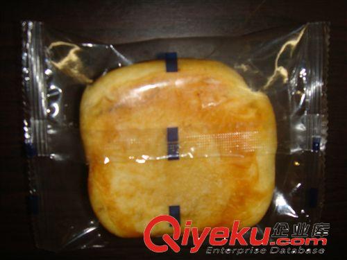 食品包装机 广州月饼包装机厂家？ 哪里有月饼全自动打包机配打码机