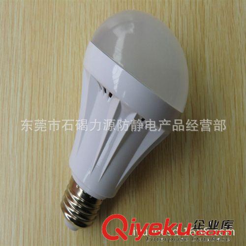 LED灯系列 厂家直销LED塑胶球泡灯，7W恒流电源驱动E27螺口节能灯。