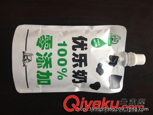 复合包装制品 240ml牛奶袋  鲜奶吸嘴袋  广东鲜奶袋  广东10年厂家专业生产