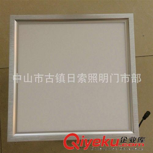 精品推荐 现货销售高品质方形led面板灯 8w超薄面板灯300*300