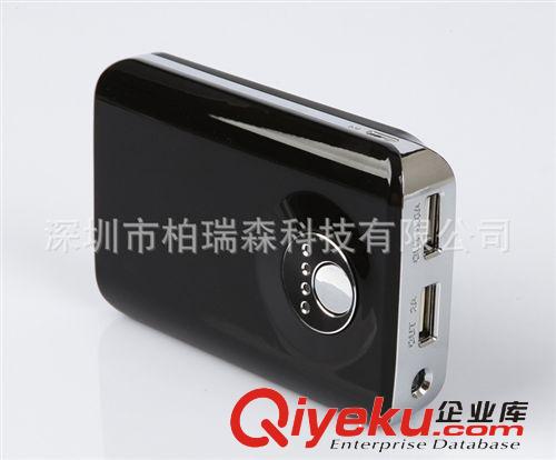 深圳库存鱼嘴一代移动电源 双USB输出 厂家热销大容量手机充电宝