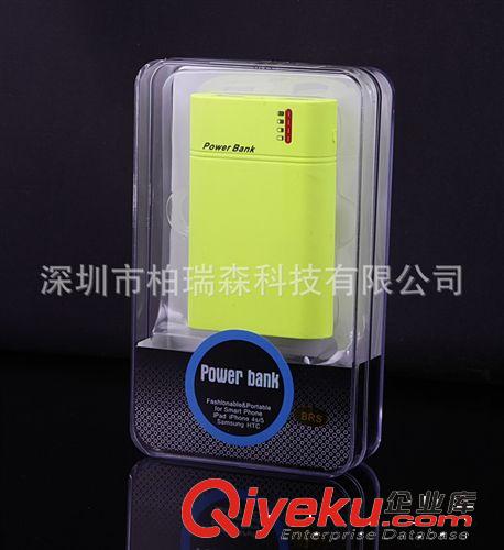 移动电源 8400毫安手机充电宝双输出 厂家批发高品质外置电池084