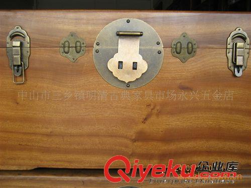 厂家专业生产直销yz樟木箱铜件。