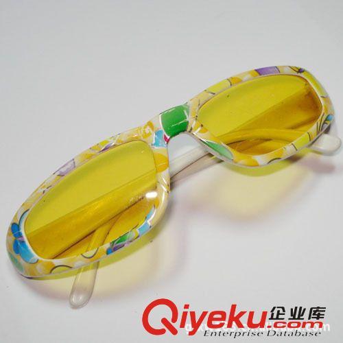 2元店货源 儿童太阳眼镜  防紫外线眼镜 小孩卡通眼镜 彩色眼镜