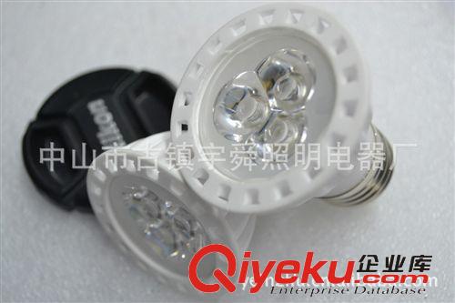 工厂供应E27 4W LED 陶瓷灯杯12V