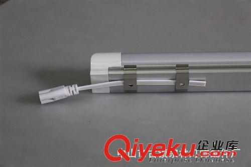 厂家直销T8一体化led日光灯管1.2米18W led玻璃灯管t8灯管t8led灯