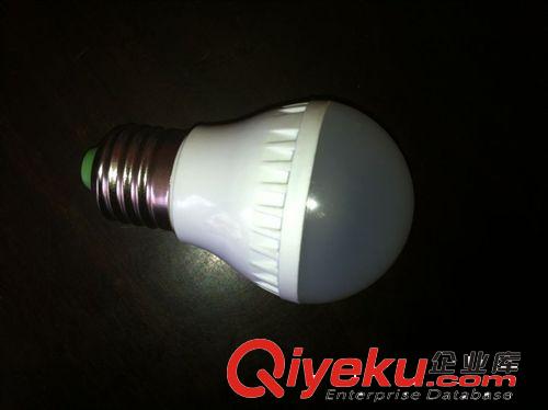 供应定制LED朔胶球泡 3w节能环保灯高亮度 螺口灯泡