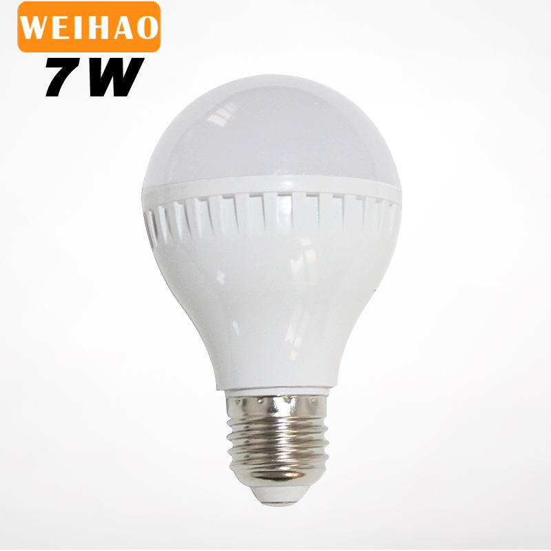【厂家直销】7w LED塑料球泡批发 质量保2年 超亮球泡灯灯