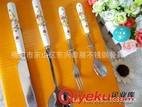 陶瓷小勺小叉    餐具套装    促销餐具四件套    赠品可以LOGO