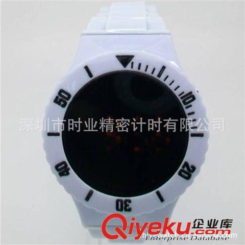 手表厂供应塑胶手表 led watch