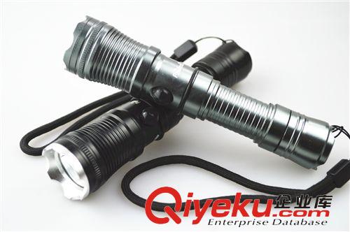 【批发】派力肯K7 LED强光手电 强光防水充电小手电筒 厂家直销