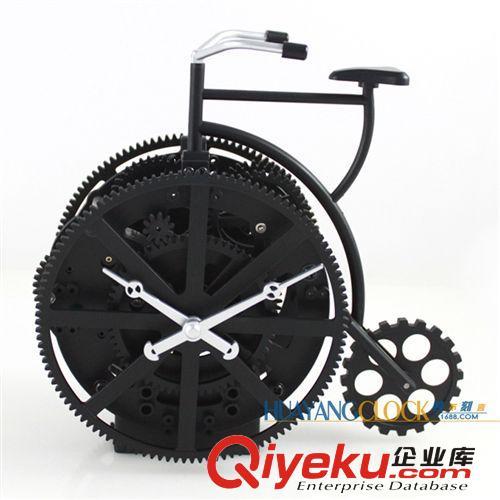 妙刻齿轮塑料摆件创意立体自行车台钟复古钟工艺礼品单车钟旋转钟