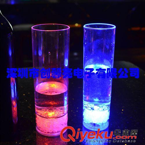 厂家直销 LED塑料发光杯 闪光果汁杯 现货销售