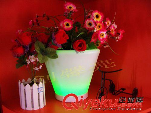 可供选择 LED7彩遥控变色  创意花盆 时尚花盆 圆形塑料花盆