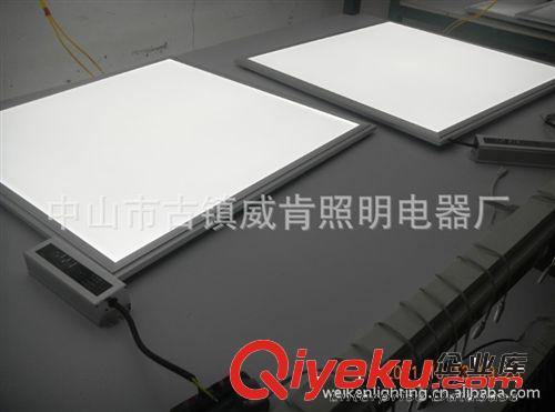 新款直发光LED面板灯 300*600MM LED平板灯 超薄面板灯