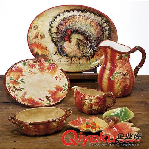 手绘陶瓷餐具套装，外贸陶瓷批发，陶瓷盘子餐具 浮雕彩绘套装。
