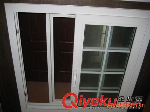 塑钢圆弧头推拉窗，PVC塑钢材质，保温性好、隔音性好，耐老化