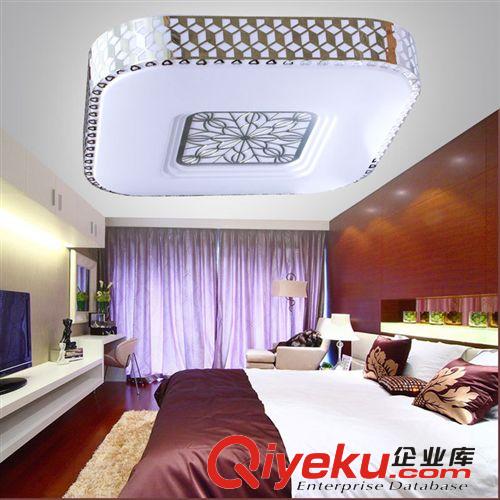 LED照明灯具批发LED客厅吸顶灯方形亚克力卧室吸顶灯24W32W