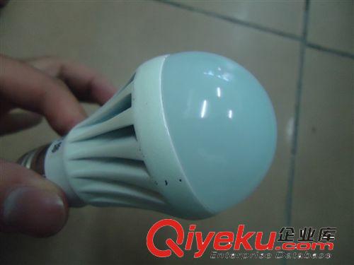 供应 水平面铝合金led球泡灯50*80 LED节能球泡灯3-SPM-Q