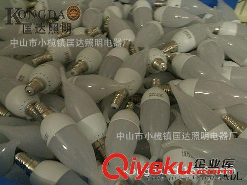 LED蜡烛灯拉尾灯泡吊灯大灯壁灯水晶灯光源2W3W塑料性价