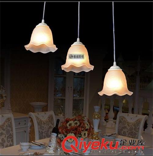 欧式吊灯简欧田园客厅灯饰复古铁艺术卧室灯具简约创意LED餐厅灯