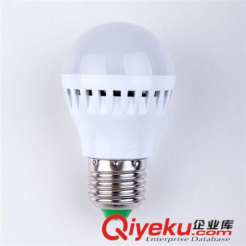 led球泡灯 led灯泡 LED节能灯 E27螺口3w5w7w9w 塑料球泡灯