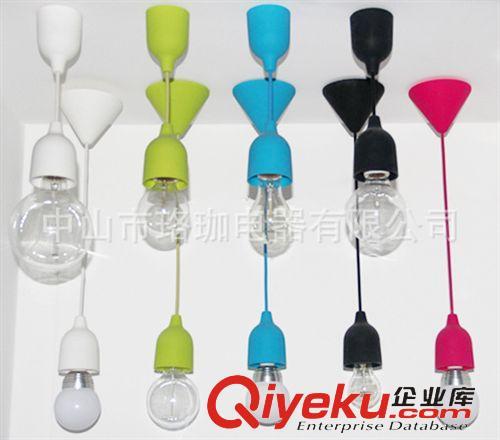 彩色硅胶吊灯系列 厂家直销U型硅胶灯罩，创意DIY彩色硅胶吊灯套件，奶嘴型硅胶灯杯