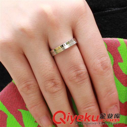 价格分类 外贸批发 韩版饰品 钛钢情侣戒指 时尚对戒 指环批发 GJ243