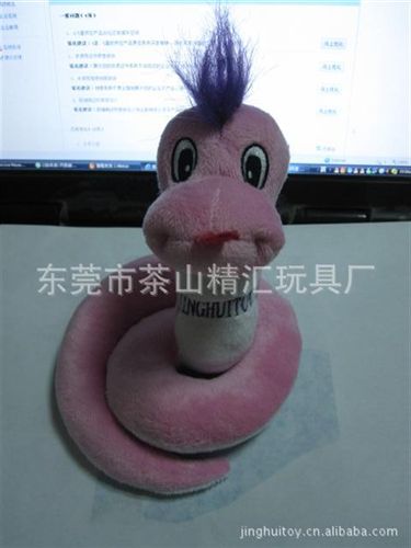 毛绒玩具公仔礼品 新年蛇礼品玩具，蛇年公仔礼品，精美礼品蛇，仿真蛇玩具