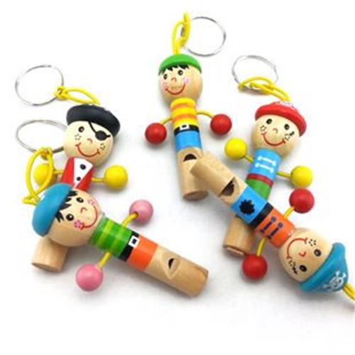 木制玩具区 批发供应新款可爱儿童卡通木制玩具挂式海盗钥匙扣口哨乐器