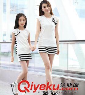 未分类 2014夏装新款韩版可爱型条纹休闲运动母女装亲子套装 批发