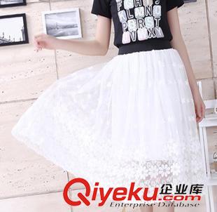 韩范专场 2015夏季新品韩版女装修身显瘦字母短袖T恤甜美钩花半身裙两件套